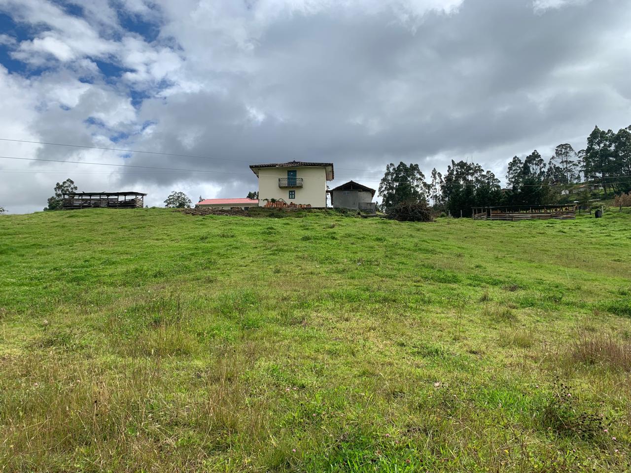 En Venta Terreno en Azogues Javier Loyola